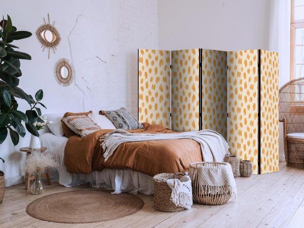 Paravent - Drawn Pattern in Spots and Dots - in Shades of Orange and Ecru