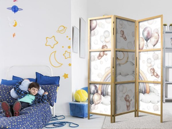 Paravent japonais - Plush Bears with Balloons - Flying Light-Brown Bears Among Balloons - Clouds - and Rainbows in Subdued - Pastel Colors