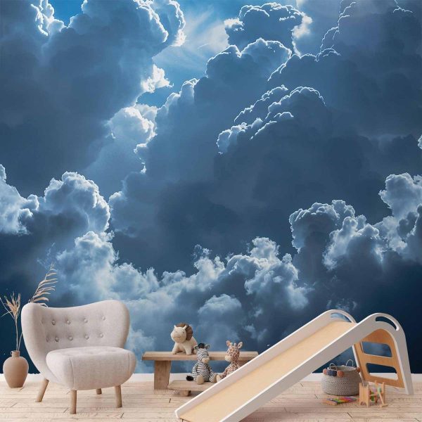Papier peint - Animated Scenery: The Sun Battling with Clouds Papier peint - Animated Scenery: The Sun Battling with Clouds