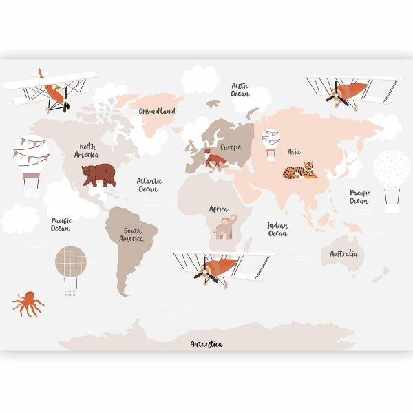 Papier peint - Map in Shades of Beige - Continents With Animals