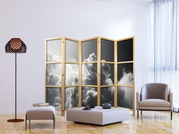 Paravent japonais - Extraordinary Phenomenon: The Sun Illuminating Dark Clouds