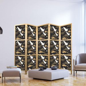 Paravent japonais - Oriental impressions - decorative pattern with a motif of flying cranes on a dark background