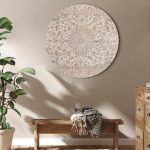 Tableau rond - Sand carpet - worn Persian carpet with rich decorative motifs