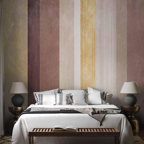 Papier peint - Striped pattern - abstract background in stripes of different colours with gold pattern