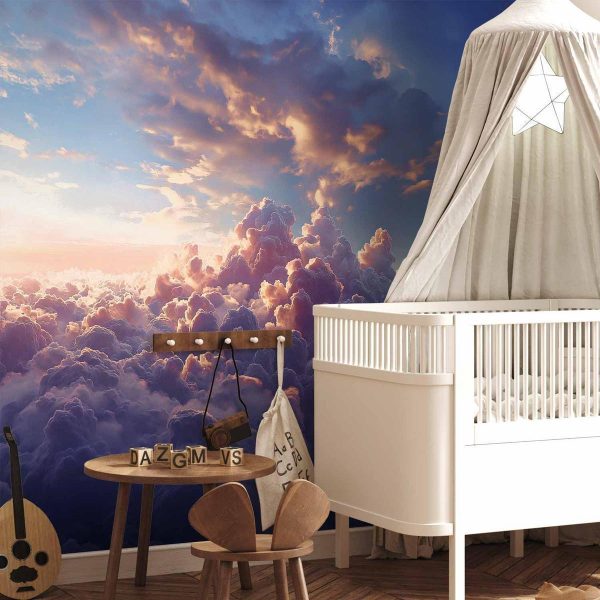 Papier peint - The Sun in Hiding: The Golden Face of the Sky Over a Cloudy Sea