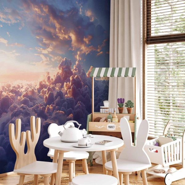 Papier peint - The Sun in Hiding: The Golden Face of the Sky Over a Cloudy Sea