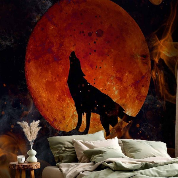 Papier peint - Wild nature - wolf on a background of a red moon in flames of fire