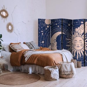 Paravent - Cosmic Harmony - Illustration of the Sun and Moon on a Navy Background