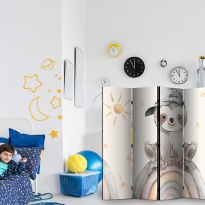 Paravent - Happy Sloth - Sloth in Muted Colors - Wearing a Cap - Sitting on a Rainbow Among the Stars