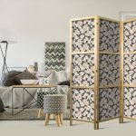 Paravent japonais - Among Pink Shrubs - White and Beige Rabbits on a Blooming Meadow