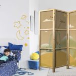 Paravent japonais - Dreamy Traveler - Giraffe driving a car on a beautiful sunny day