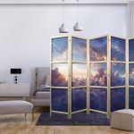 Paravent japonais - The Sun in Hiding: The Golden Face of the Sky Over a Cloudy Sea