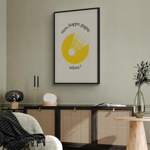 Tableau - Badminton Shuttlecock on a Yellow Circle Background