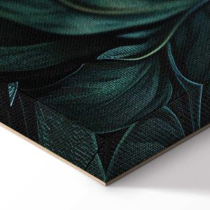 Tableau - Dark Green Victorian Leaves: Botanical Carved Composition