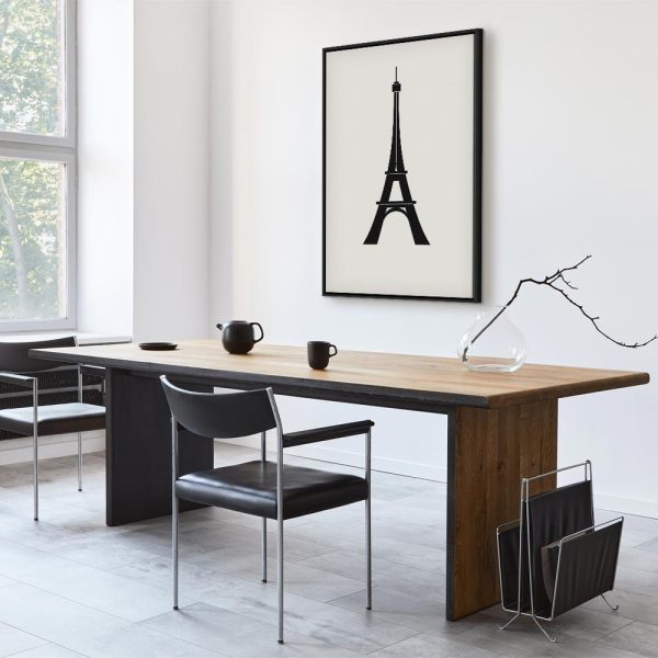Tableau - Eiffel Tower Simple Graphics in Black and White