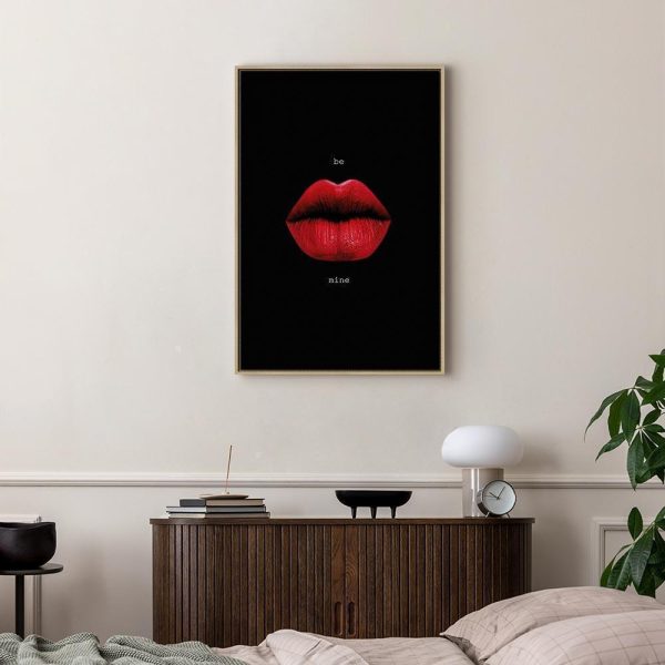 Tableau - Red Lips (1-part) - Black Background with English Text