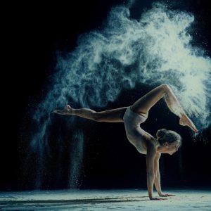 Papier Peint Gymnaste Pendant La Représentation – Image 1