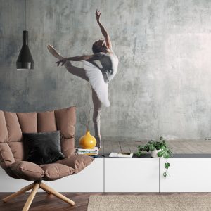 Papier Peint Ballerine Dansante Sur Un Fond De Mur En Béton – Image 4
