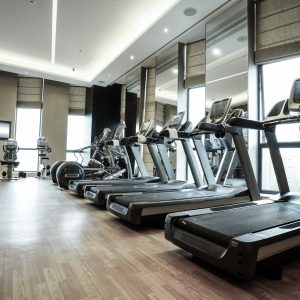 Papier Peint Club De Remise En Forme Moderne – Image 1