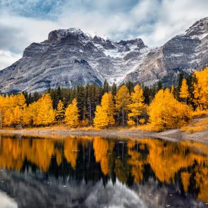 Peinture sur toile L'automne Dans Les Montagnes – Image 1