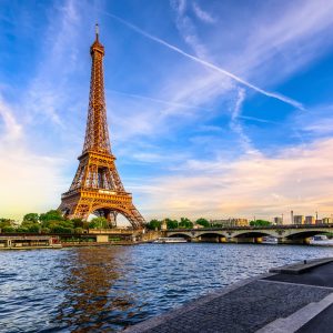 Peinture sur toile Vue 3D De La Seine Et De La Tour Eiffel – Image 1