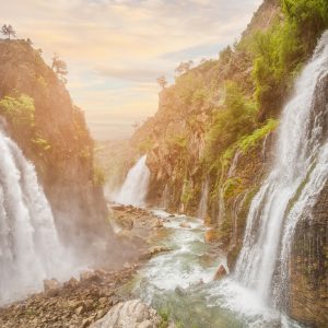 Peinture sur toile Vue 3D Des Belles Cascades – Image 1