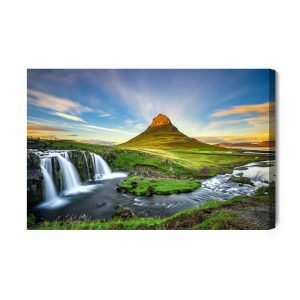 Peinture sur toile Une Cascade Sur Fond De Montagne Kirkjufell En Islande – Image 2
