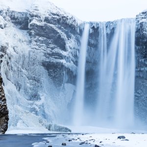 Peinture sur toile Cascade En Hiver – Image 1