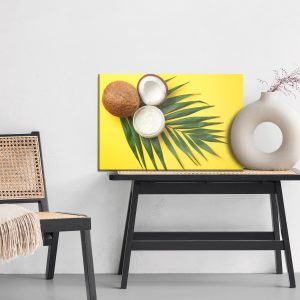 Peinture sur toile Fruit De Feuille Et De Noix De Coco Sur Un Fond Jaune – Image 6