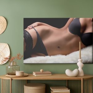 Peinture sur toile Une Femme Dans Une Pose Intime – Image 5