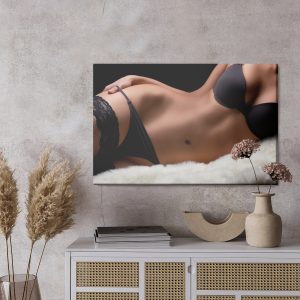 Peinture sur toile Une Femme Dans Une Pose Intime – Image 3