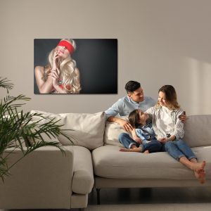 Peinture sur toile Une Femme Avec Un Bandeau Sur Les Yeux – Image 7