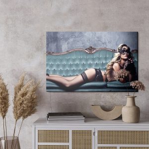 Peinture sur toile Une Femme Dans Un Masque De Carnaval – Image 3