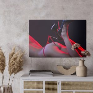 Peinture sur toile Femme Sexy Dans La Pénombre – Image 3