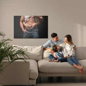 Peinture sur toile Couple Dans Une Scène Intime – Image 7