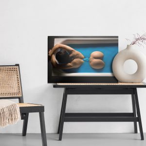 Peinture sur toile Femme Posant Dans Une Baignoire – Image 6