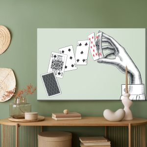 Peinture sur toile Main De Femme Avec Un Jeu De Cartes – Image 5