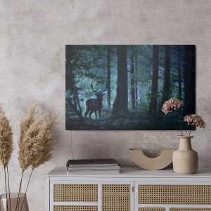 Peinture sur toile Un Cerf Dans Une Forêt Sombre – Image 3