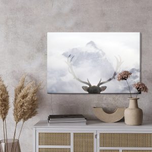 Peinture sur toile Un Cerf Regardant Les Montagnes – Image 3