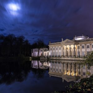 Peinture sur toile Palais À Varsovie La Nuit – Image 1
