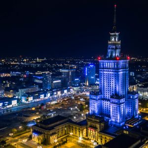 Peinture sur toile Varsovie Illuminée La Nuit – Image 1