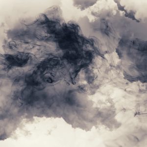 Peinture sur toile Nuages ​​Sombres Abstraits – Image 1