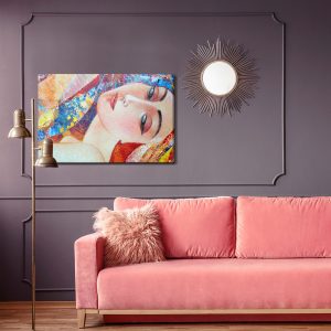Peinture sur toile Un Portrait Coloré D'une Jeune Femme – Image 4