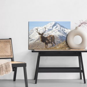 Peinture sur toile Un Cerf Avec Un Sommet De Montagne En Arrière-Plan - Retiré De La Vente – Image 6