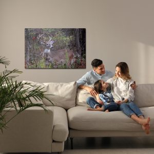 Peinture sur toile Un Cerf Parmi La Végétation Forestière – Image 7