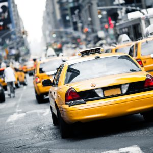 Peinture en plusieurs parties Des Taxis Dans Les Rues De New York – Image 1